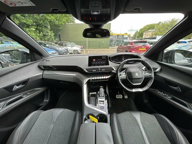 Peugeot 3008 Allure White #37