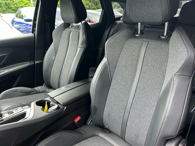 Peugeot 3008 Allure White #25