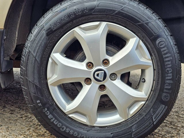 Dacia Duster Duster Essential Sce 4X2 Orange #28