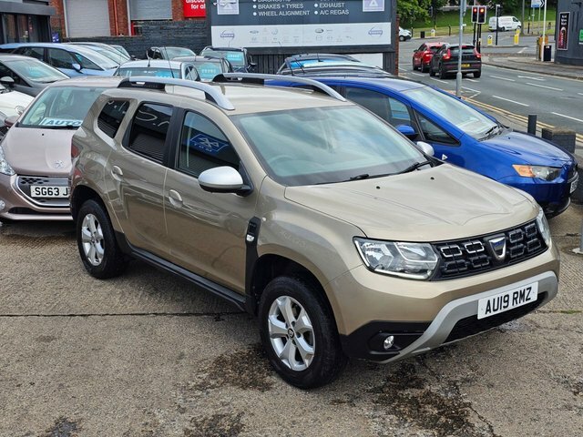 Dacia Duster Suv Beige #2