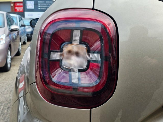 Dacia Duster Duster Essential Sce 4X2 Orange #21