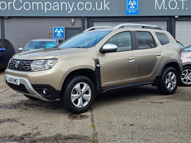 Dacia Duster Suv Beige #4