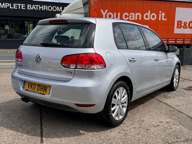 Volkswagen Golf Hatchback VK11DHN Silver #5