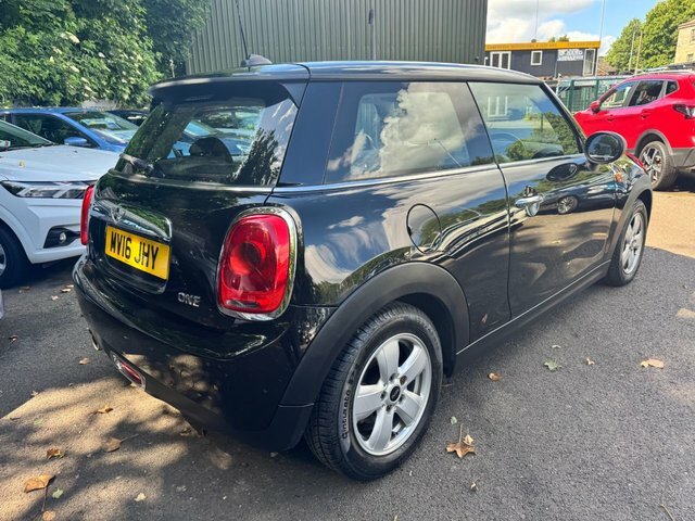 Mini Hatch Back Euro 6 Ss 192 Ps White #5