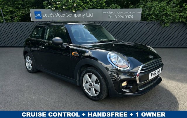 Mini Hatch Back Euro 6 Ss 192 Ps White #1