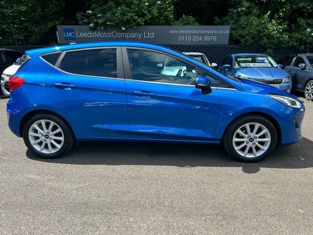 Ford Fiesta Hatchback GL20TAV Blue #2