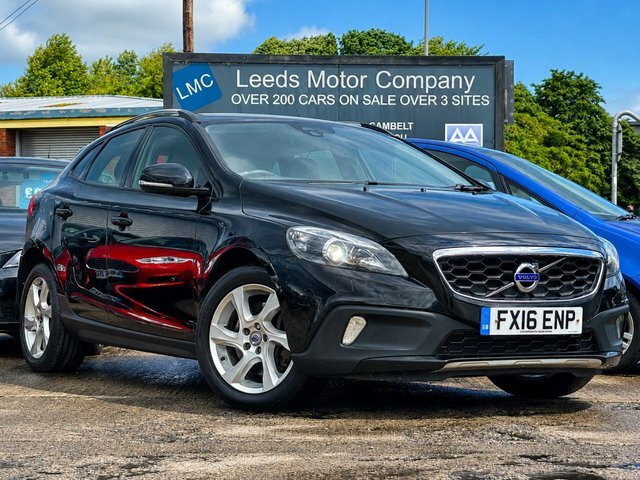 Volvo V40 Cross Country Hatchback Black