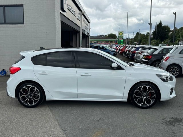 Ford Focus Focus Startline X White #4
