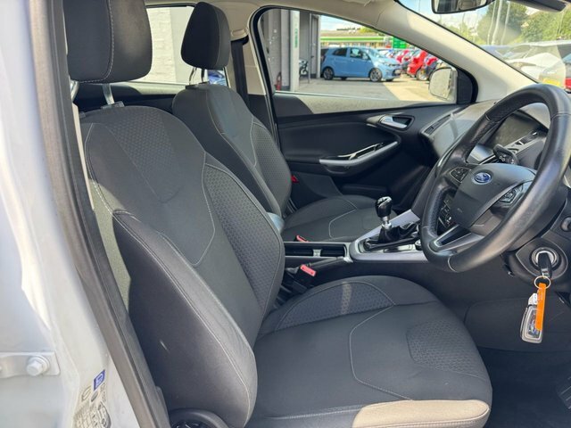 Ford Focus 1.5 Tdci Titanium Euro 6 Ss Blue #24