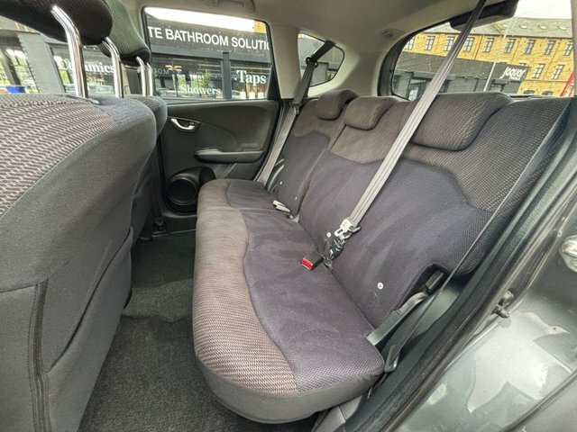 Honda Jazz Ex Red #24
