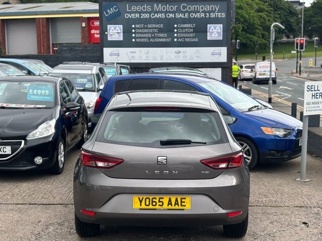 Seat Leon Hatchback Red #15