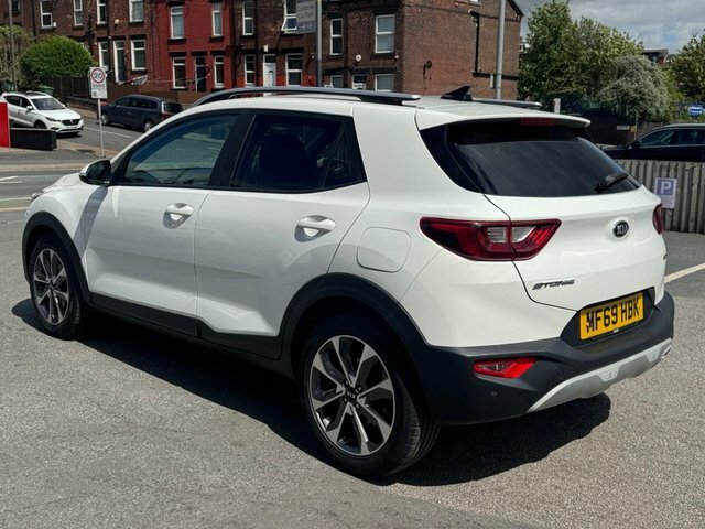 Kia Stonic Stonic 3 Crdi Isg White #5
