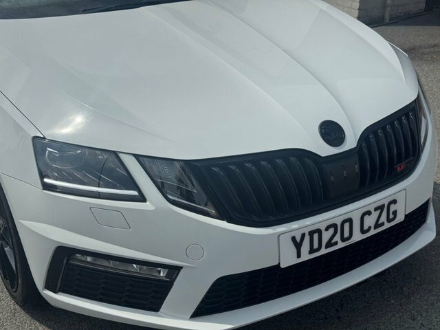 Skoda Octavia 1.0 Tsi Se Technology Black #10