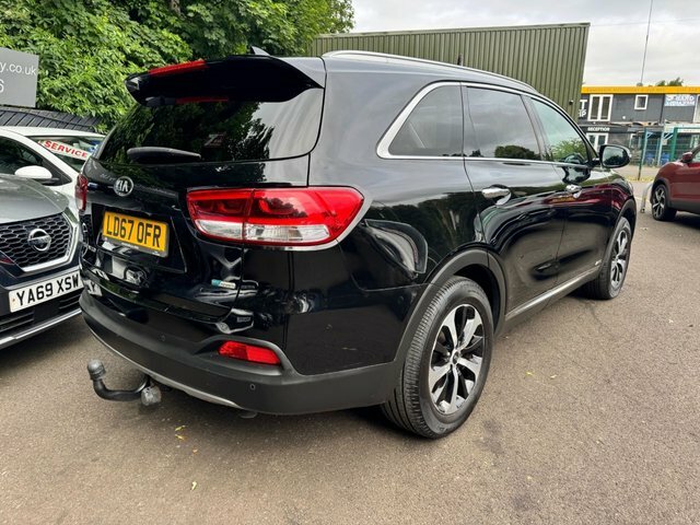 Kia Sorento Suv Black #6