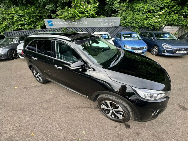 Kia Sorento Suv Black #4