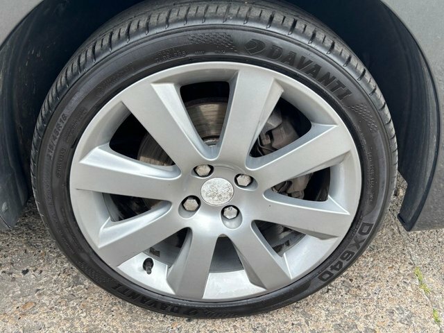 Peugeot 5008 5008 Active Blue Hdi Ss Black #26
