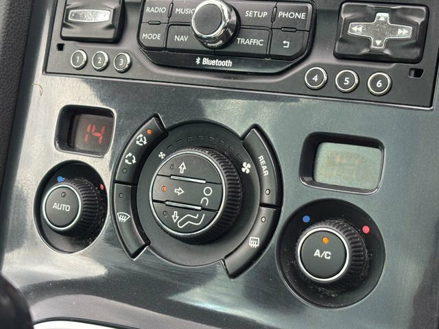Peugeot 5008 5008 Active Blue Hdi Ss Black #36