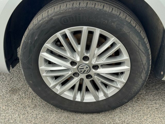 Volkswagen Caddy Maxi Life 2.0 Tdi #18