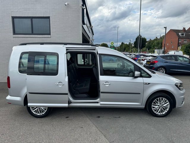 Volkswagen Caddy Maxi Life 2.0 Tdi #12