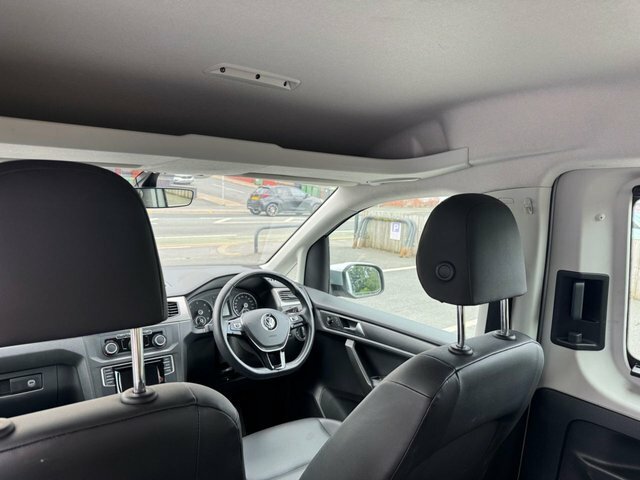 Volkswagen Caddy Maxi Life 2.0 Tdi #26