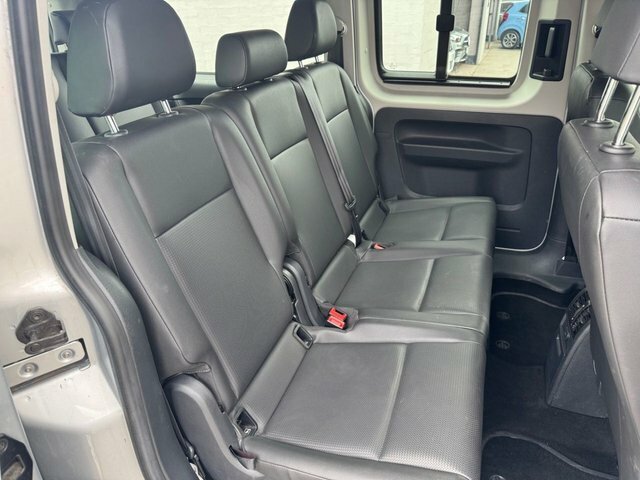Volkswagen Caddy Maxi Life 2.0 Tdi #24