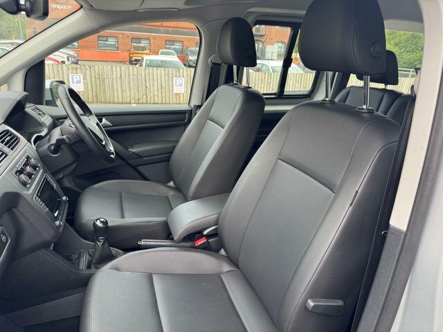Volkswagen Caddy Maxi Life 2.0 Tdi #27