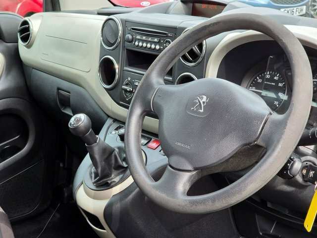Peugeot Partner Tepee Tepee Ehdi 92 Egc Blue #44