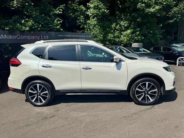 Nissan X-Trail Suv White #5