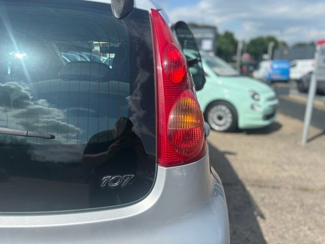 Peugeot 107 Urban Blue #17
