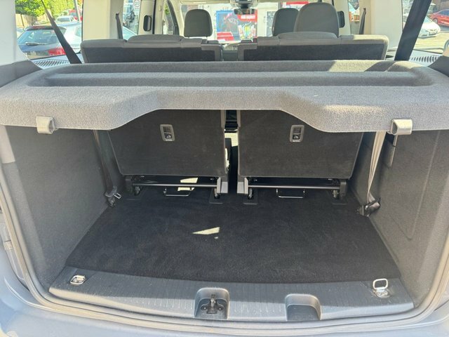 Volkswagen Caddy Maxi C20 Cargo Commerce Plus Maxi 102 Ps Grey #21