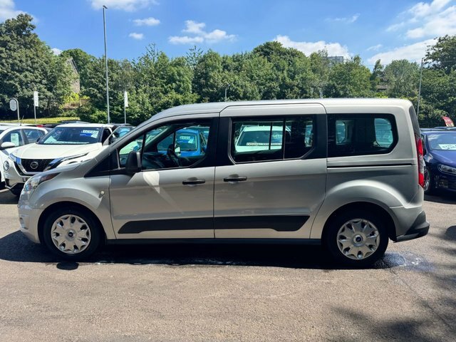 Ford Grand Tourneo Connect Mpv 1.5 Tdci Titanium 2017 Blue #15