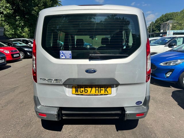 Ford Grand Tourneo Connect Mpv 1.5 Tdci Titanium 2017 Blue #7