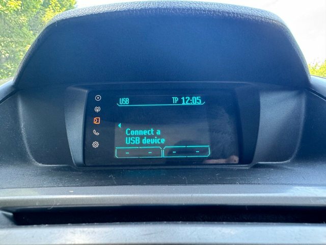 Ford Grand Tourneo Connect Mpv 1.5 Tdci Titanium 2017 Blue #47