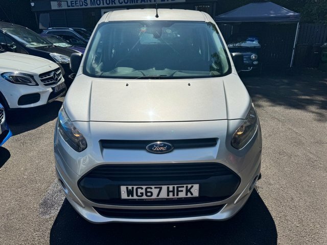 Ford Grand Tourneo Connect Mpv 1.5 Tdci Titanium 2017 Blue #18
