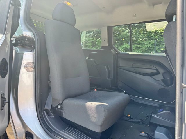 Ford Grand Tourneo Connect Mpv 1.5 Tdci Titanium 2017 Blue #29