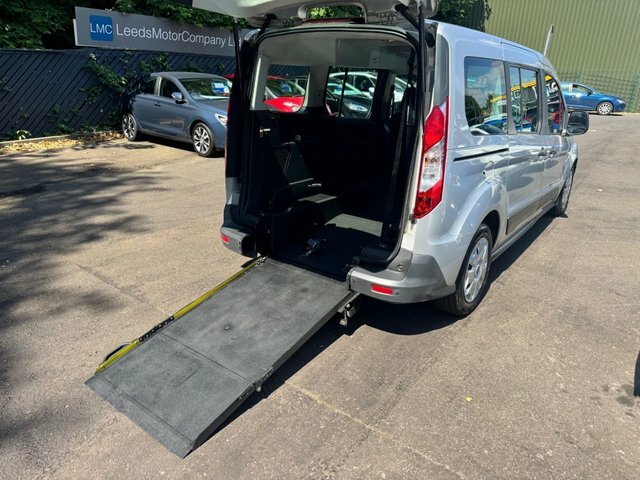 Ford Grand Tourneo Connect Mpv 1.5 Tdci Titanium 2017 Blue #11