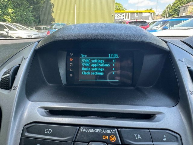 Ford Grand Tourneo Connect Mpv 1.5 Tdci Titanium 2017 Blue #46