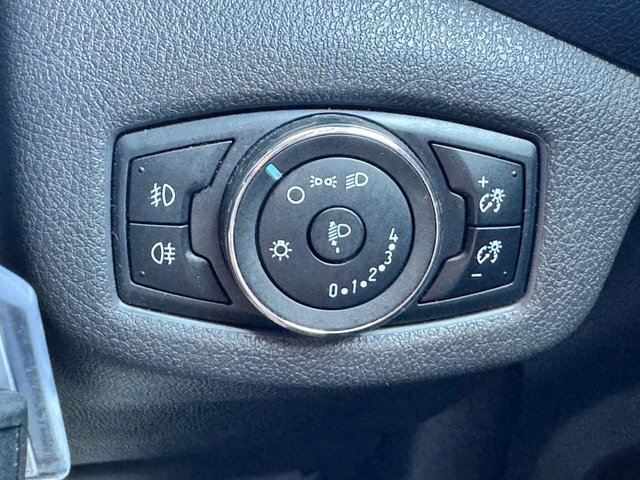 Ford Grand Tourneo Connect Mpv 1.5 Tdci Titanium 2017 Blue #51