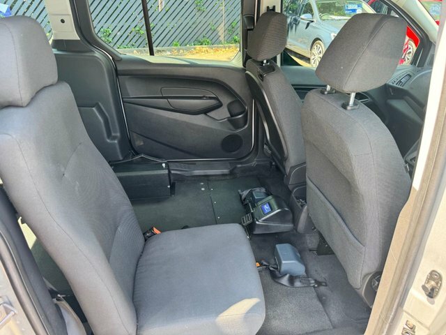 Ford Grand Tourneo Connect Mpv 1.5 Tdci Titanium 2017 Blue #30