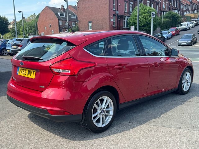 Ford Focus Hatchback Red #3