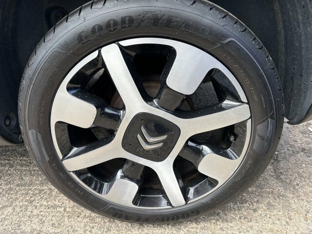Citroen C4 Cactus  Purple #19