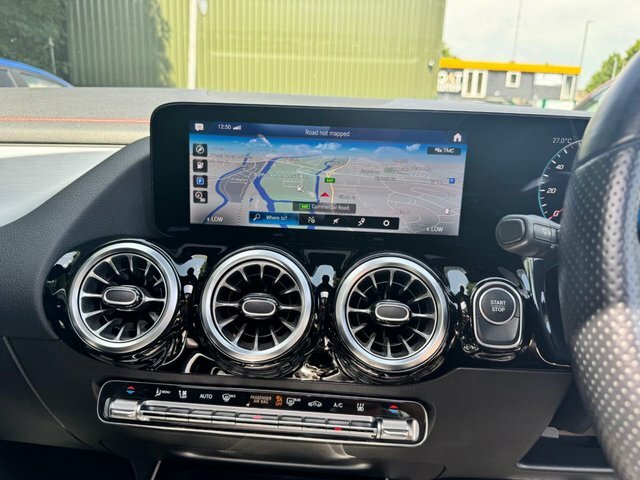 Mercedes-Benz EQA Eqa 300 66.5Kwh Amg Line Premium 4Matic  #48