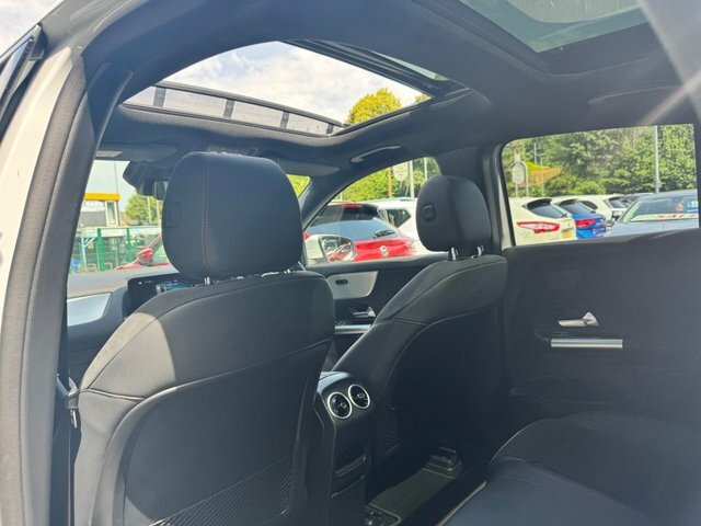 Mercedes-Benz EQA Eqa 300 66.5Kwh Amg Line Premium 4Matic  #34