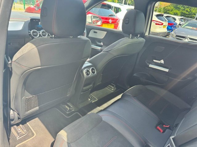 Mercedes-Benz EQA Eqa 300 66.5Kwh Amg Line Premium 4Matic  #35