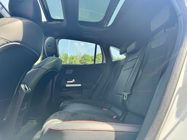 Mercedes-Benz EQA Eqa 300 66.5Kwh Amg Line Premium 4Matic  #32