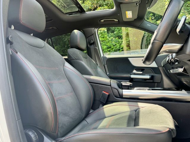 Mercedes-Benz EQA Eqa 300 66.5Kwh Amg Line Premium 4Matic  #42