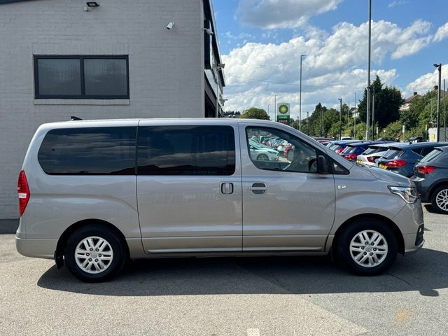Hyundai I800 I800 Se Nav Crdi Silver #2