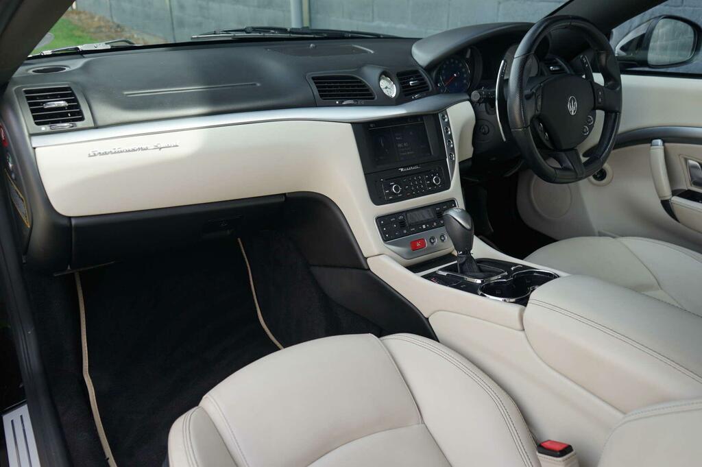 Maserati GranTurismo Sport Black #2