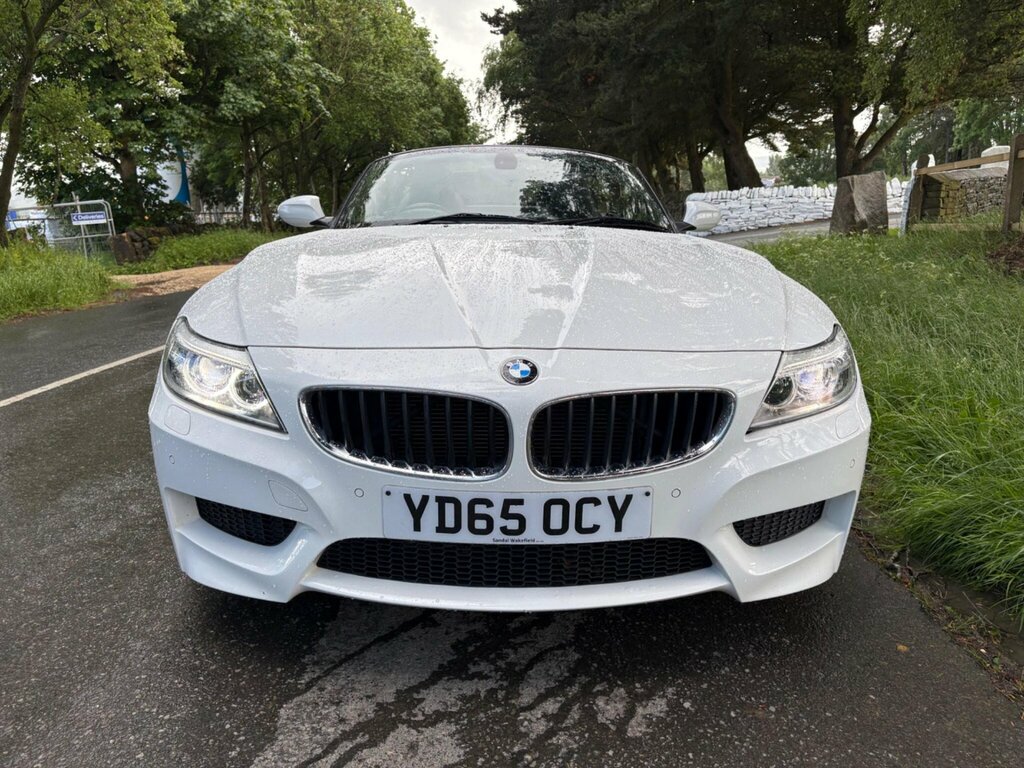 BMW Z4 Convertible Black #10
