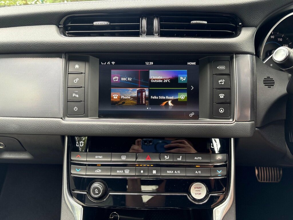 Jaguar XF 3.0D V6 S Black #38